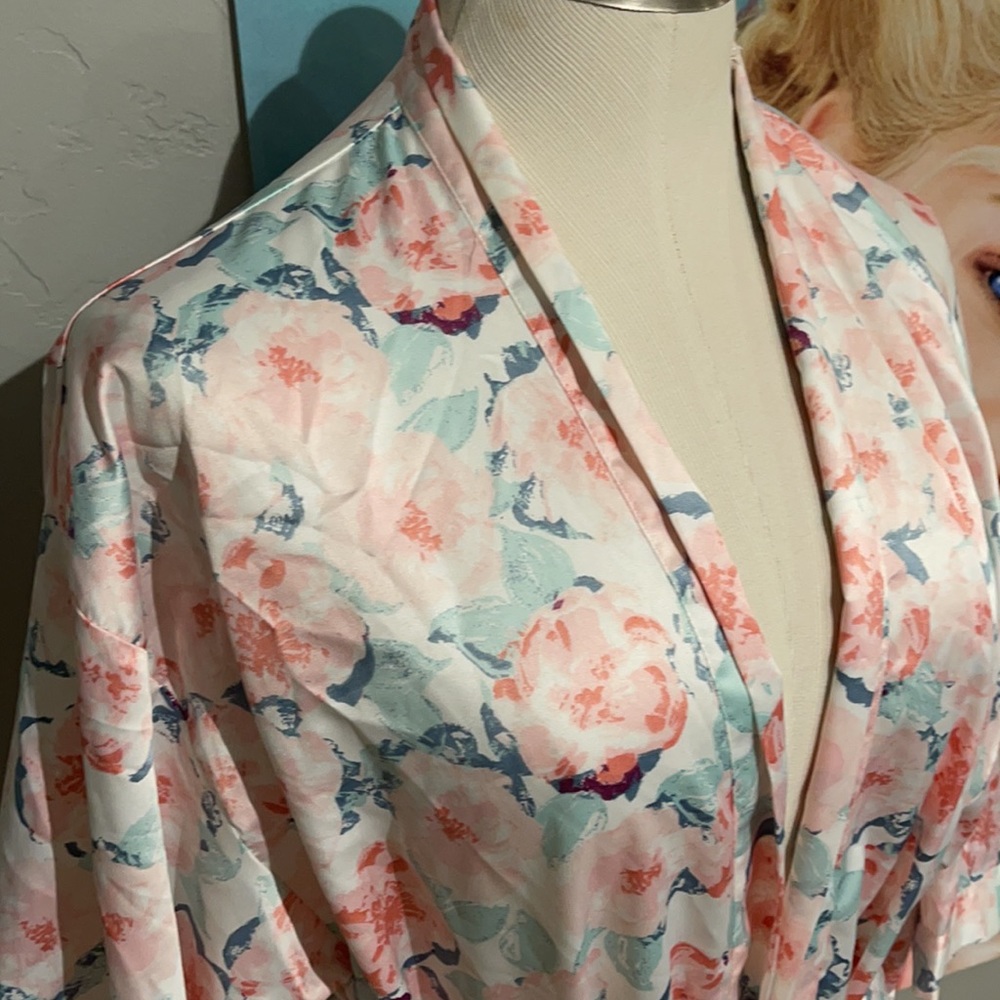 Icing Bridal Robe S/M - Picture 2 of 3